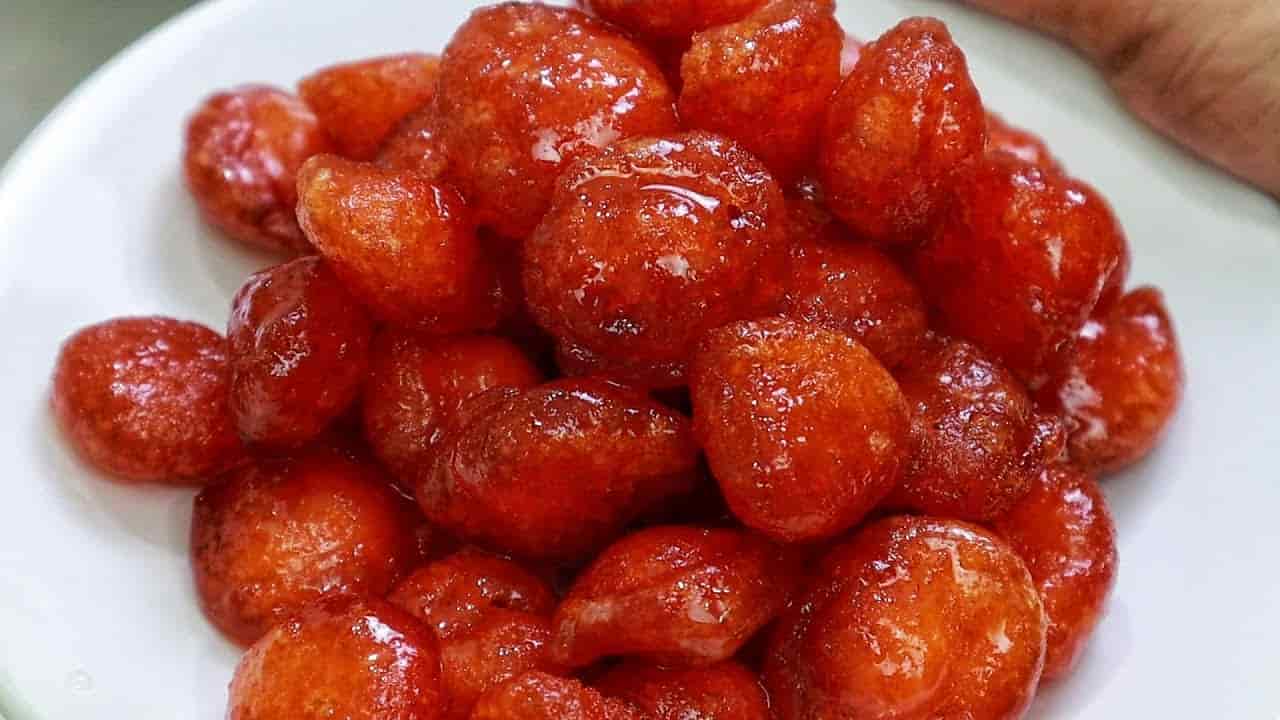 آلو بخارا ارگانیک حاصل پرورش کنترل شده باغی